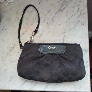 Coach Black Signature C Jacquard Wristlet Pouch Clutch